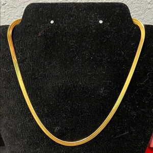 Sleek Gold-Toned Necklace